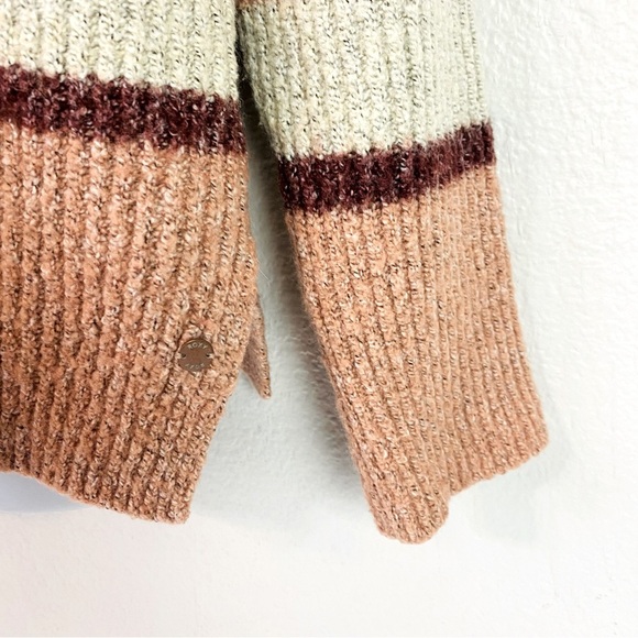 Roxy Winter River Chunky Sweater Size L - Picture 3 of 7